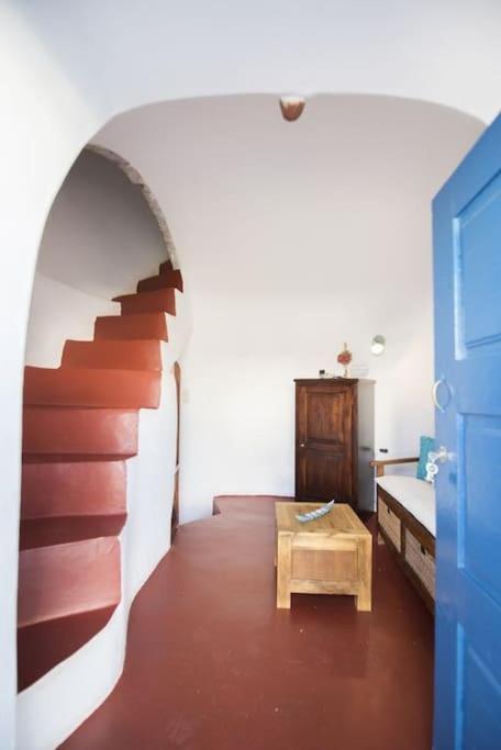 Lioyerma Windmill Villa With Outdoor Hot Tub Oia  Exterior photo